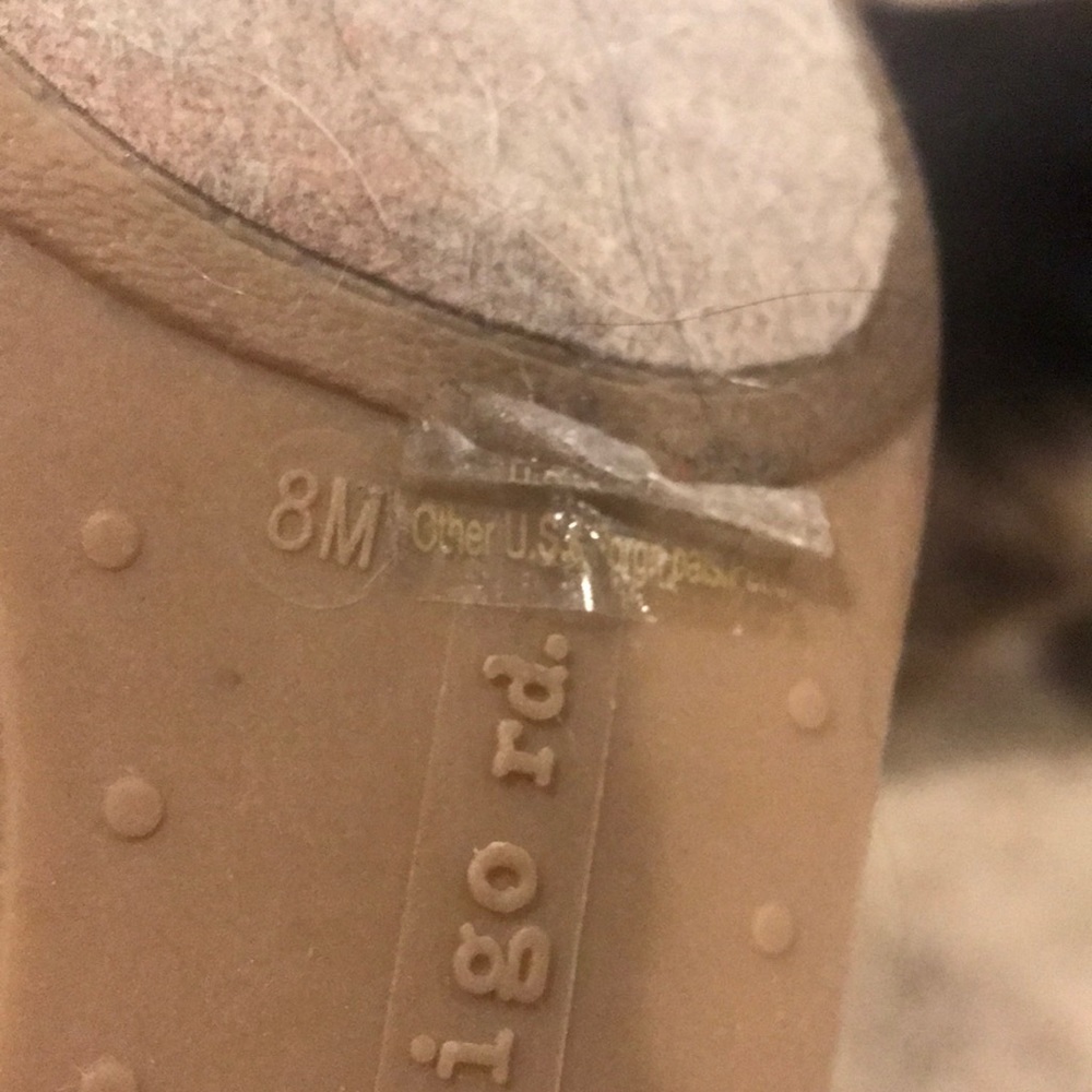 Embroidered booties - Picture 6 of 6